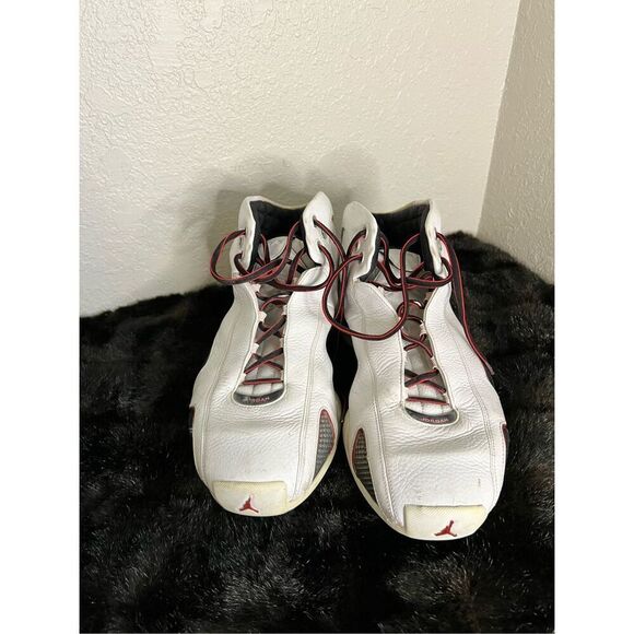 Size 12 - Nike Air Jordan 21 OG White Varsity Red Leather Suede (313038-161 main image 4